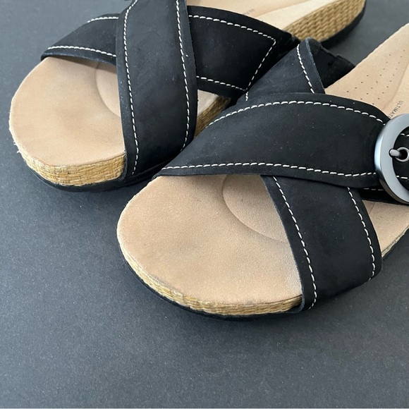 Clark’s Collection Black Reileigh Leatger Slip On Sandals - Picture 2 of 16